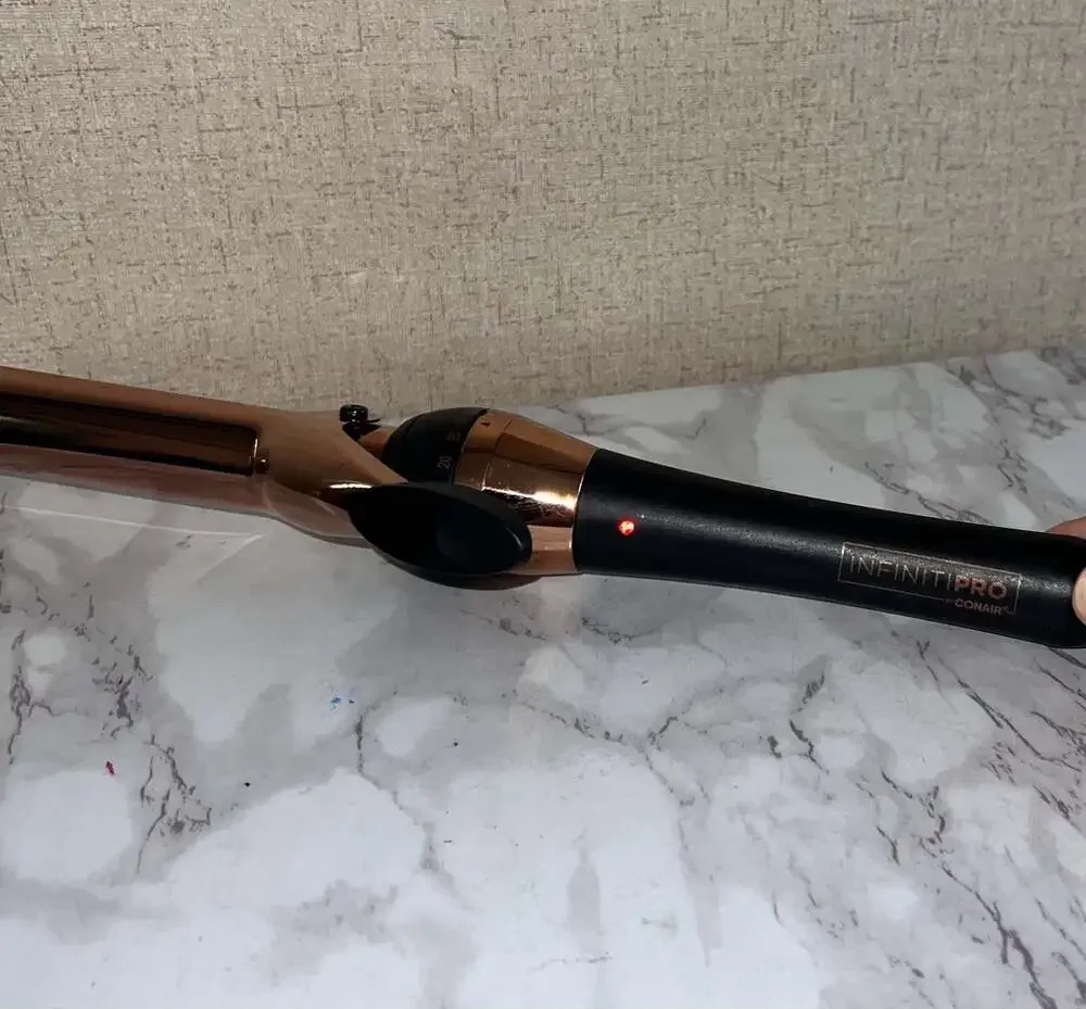 InfinitiPRO by Conair Rose Gold Titanium 1-Inch Curling Iron CD250